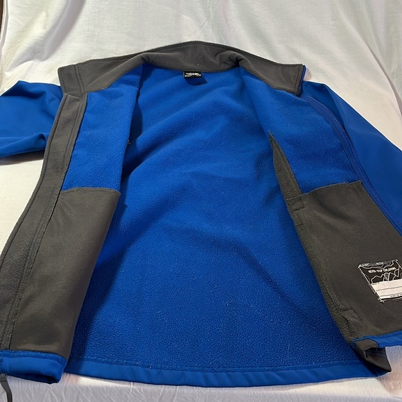 North Face windproof soft shell jacket, youth XL (18/20) - Picture 4 of 6